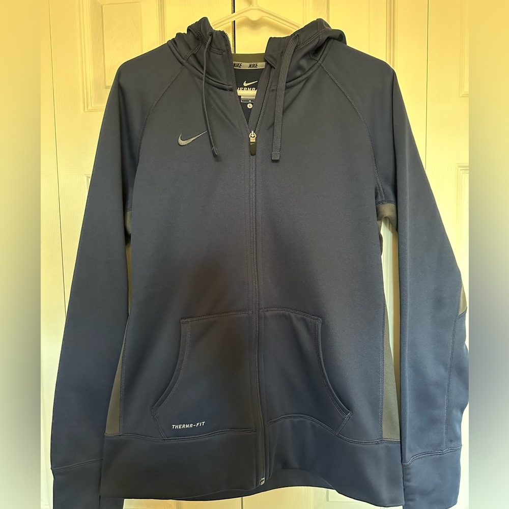 Nike Therma fit zip hoodie